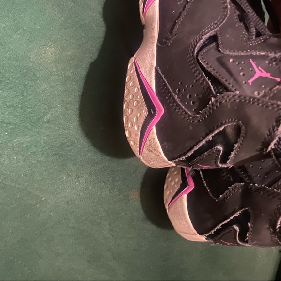 Girl Jordan’s - Picture 4 of 4